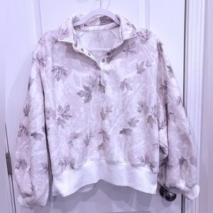 ALTAR'D STATE ⭐️Current⭐️ Balloon Sleeve Camo Snap Pullover Size Large